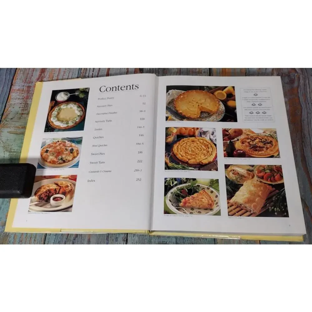 The Complete Pies & Tarts‎ Cookbook